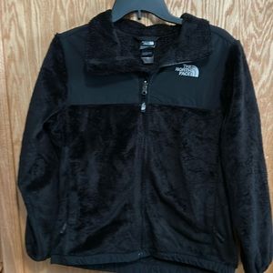 Girls The North Face black fur jacket. Size XL (or women’s Small to Medium.